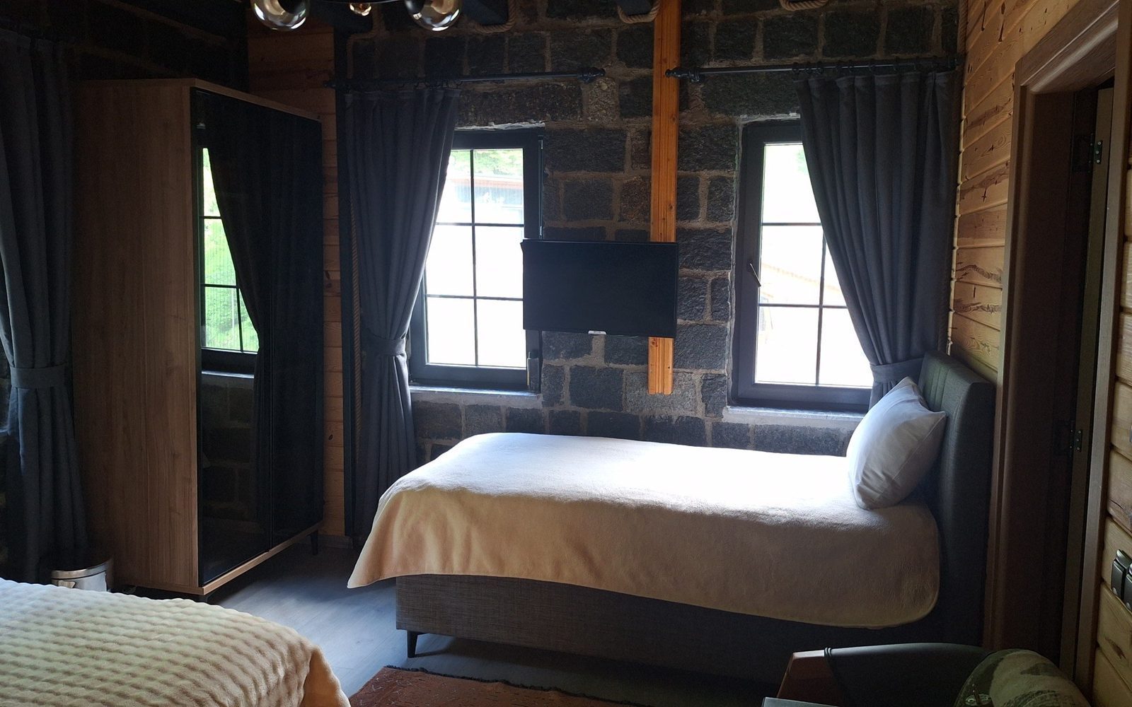 Interior view of standard room number 101, Çamlıhemşin, Rize